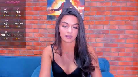 Snapshot of adriana1_ chatting on 11.16.25 Adriana online show from 11.16.25