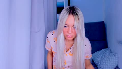 Snapshot of adriana_coy_ chatting on 02.26.25 Adriana online show from 02.26.25