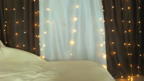 Snapshot of adriana_sweet_24 chatting on 01.13.25 Adriana Sweet 24 online show from 01.13.25