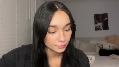 Snapshot of adriannarodriguez chatting on 02.07.25 Adrianna  online show from 02.07.25