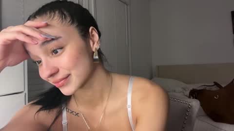 Snapshot of adriannarodriguez chatting on 02.13.25 Adrianna  online show from 02.13.25