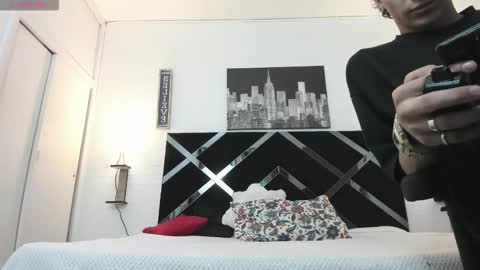 Adrian online show from 11.06.25