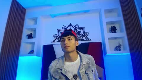 adrianstark_ online show from 06.05.26