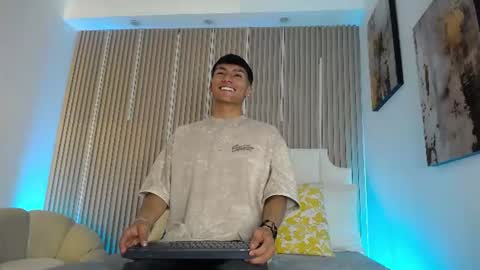 adrianstark_ online show from 06.19.26