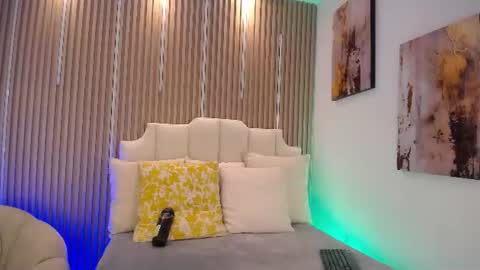 adrianstark_ online show from 06.23.26