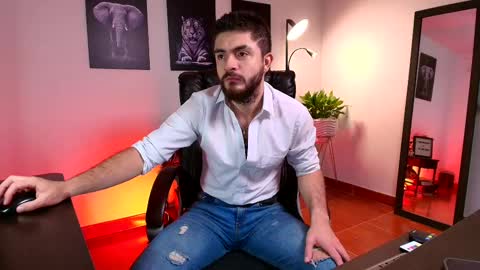 Adrian Williams online show from 02.27.25