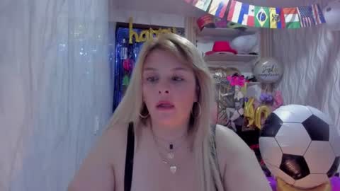 adriiana_fox_ online show from 06.16.26