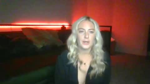 adventureswithsmitty online show from 12.01.25