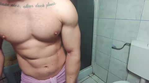 Snapshot of advp69 chatting on 12.17.24 Mrrfitt online show from 12.17.24