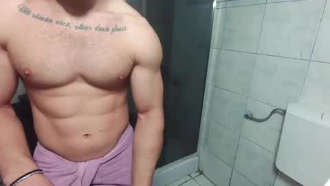 Snapshot of advp69 chatting on 12.21.24 Mrrfitt online show from 12.21.24