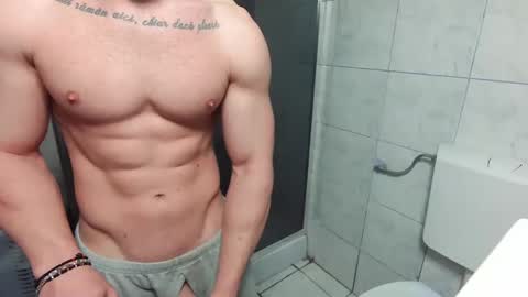 Snapshot of advp69 chatting on 02.17.25 Mrrfitt online show from 02.17.25