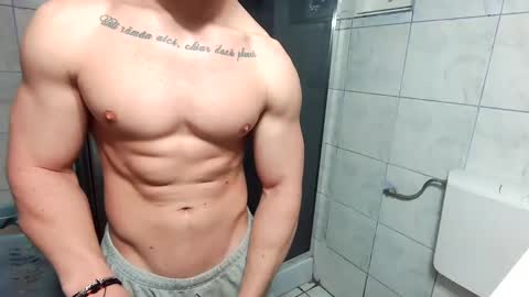 Snapshot of advp69 chatting on 02.24.25 Mrrfitt online show from 02.24.25