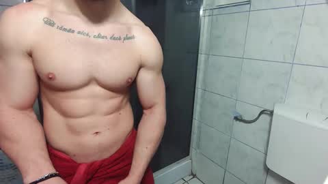 Snapshot of advp69 chatting on 02.26.25 Mrrfitt online show from 02.26.25