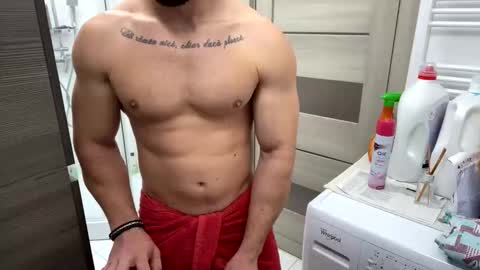 Snapshot of advp69 chatting on 10.17.25 Mrrfitt online show from 10.17.25