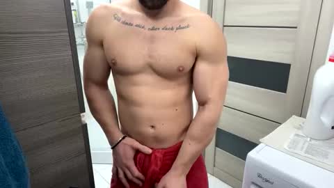 Snapshot of advp69 chatting on 11.14.25 Mrrfitt online show from 11.14.25