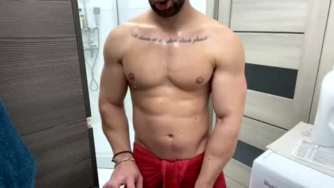 Snapshot of advp69 chatting on 11.15.25 Mrrfitt online show from 11.15.25