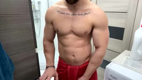 Snapshot of advp69 chatting on 11.16.25 Mrrfitt online show from 11.16.25