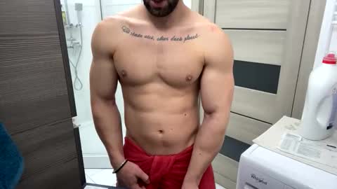 Snapshot of advp69 chatting on 11.18.25 Mrrfitt online show from 11.18.25