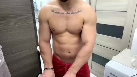 Snapshot of advp69 chatting on 11.28.25 Mrrfitt online show from 11.28.25