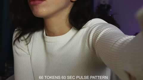 Snapshot of aelia_anara chatting on 12.22.24 Aelia online show from 12.22.24