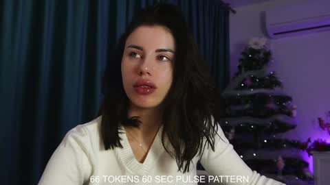 Snapshot of aelia_anara chatting on 12.29.24 Aelia online show from 12.29.24