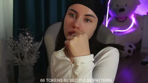 Snapshot of aelia_anara chatting on 01.16.25 Aelia online show from 01.16.25