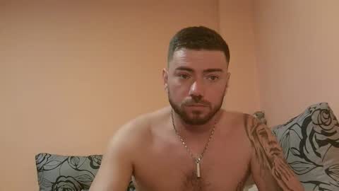 Snapshot of aerthurethan chatting on 11.15.25 aerthurethan online show from 11.15.25