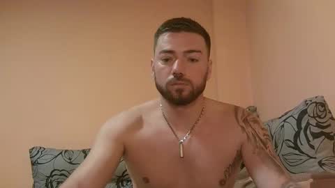 Snapshot of aerthurethan chatting on 11.20.25 aerthurethan online show from 11.20.25