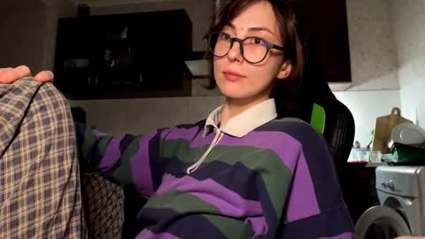 Snapshot of aevra chatting on 12.02.24 vegans taste better online show from 12.02.24