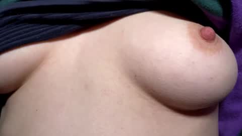 Snapshot of aevra chatting on 12.03.24 vegans taste better online show from 12.03.24