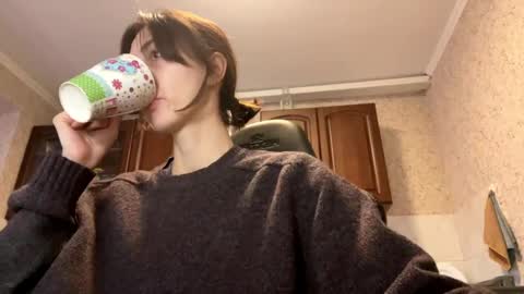 Snapshot of aevra chatting on 12.29.24 vegans taste better online show from 12.29.24