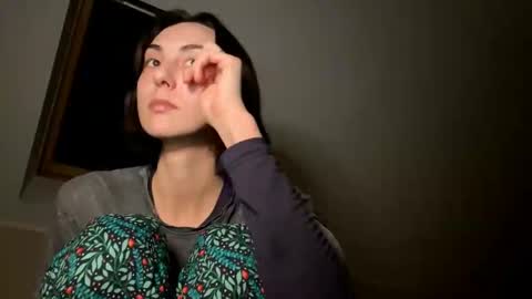 Snapshot of aevra chatting on 02.17.25 vegans taste better online show from 02.17.25