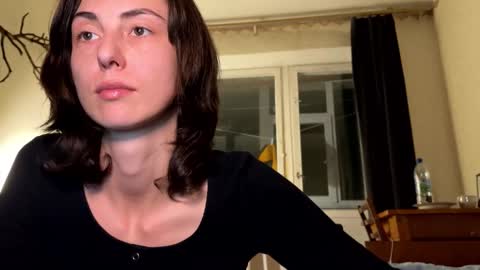 Snapshot of aevra chatting on 10.05.25 vegans taste better online show from 10.05.25