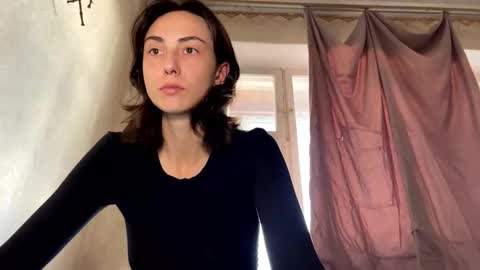 Snapshot of aevra chatting on 10.16.25 vegans taste better online show from 10.16.25