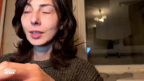 Snapshot of aevra chatting on 10.28.25 vegans taste better online show from 10.28.25