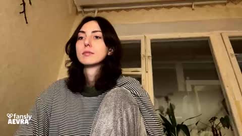 Snapshot of aevra chatting on 11.21.25 vegans taste better online show from 11.21.25