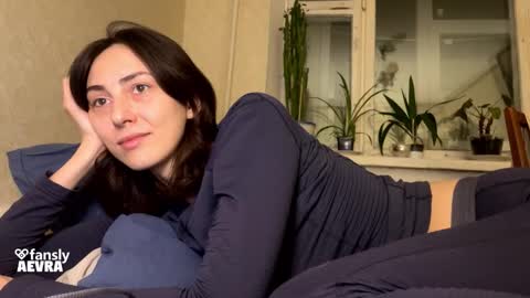 Snapshot of aevra chatting on 11.23.25 vegans taste better online show from 11.23.25