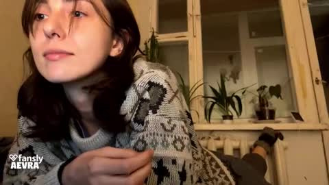 Snapshot of aevra chatting on 11.25.25 vegans taste better online show from 11.25.25