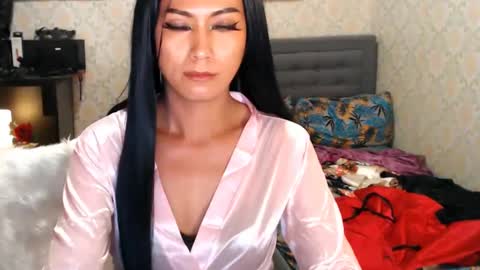 Snapshot of affairtoyourgoddesskhendra chatting on 02.15.25 Dominant Goddess Contessa online show from 02.15.25