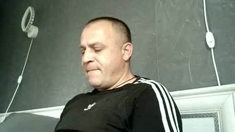 Sasha online show from 10.19.25