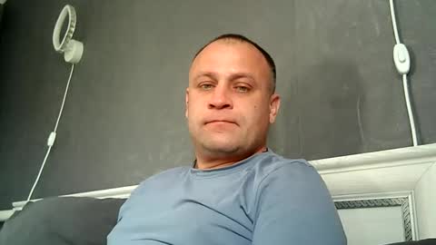 Sasha online show from 10.29.25