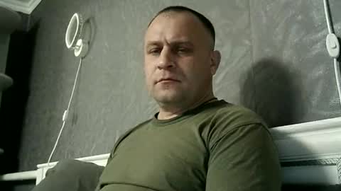 Snapshot of afonya342 chatting on 12.18.25 Sasha online show from 12.18.25