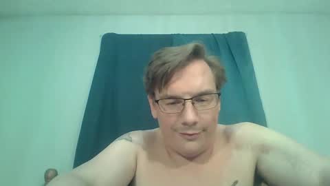 afreeman1 online show from 10.19.25