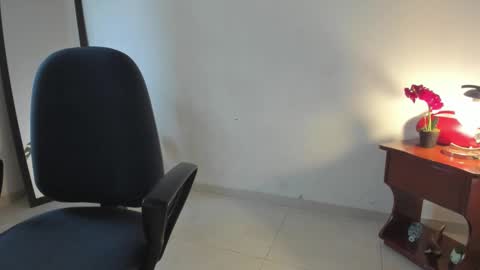 Lorena online show from 12.17.25