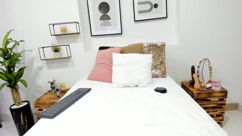 Snapshot of afrodita_martinez chatting on 01.28.25 Afrodita online show from 01.28.25