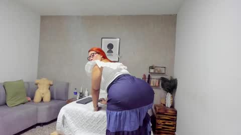 Snapshot of afrodita_martinez chatting on 09.26.25 Afrodita online show from 09.26.25