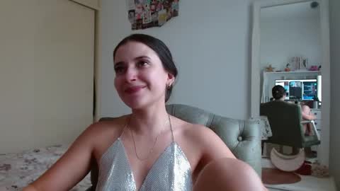 afrodithaa_ online show from 04.01.26