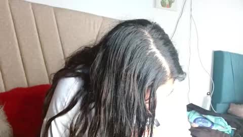 Afrodita Booms online show from 11.12.25