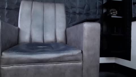 Snapshot of agata_darkness chatting on 11.24.25 Miss Agata online show from 11.24.25