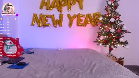 Agata online show from 12.30.24